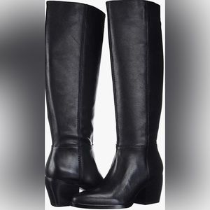 Naturalized Fae Black Leather  Knee high boots size 7.5M Like New
